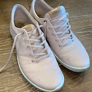 Light Pink Ecco Golf Shoes